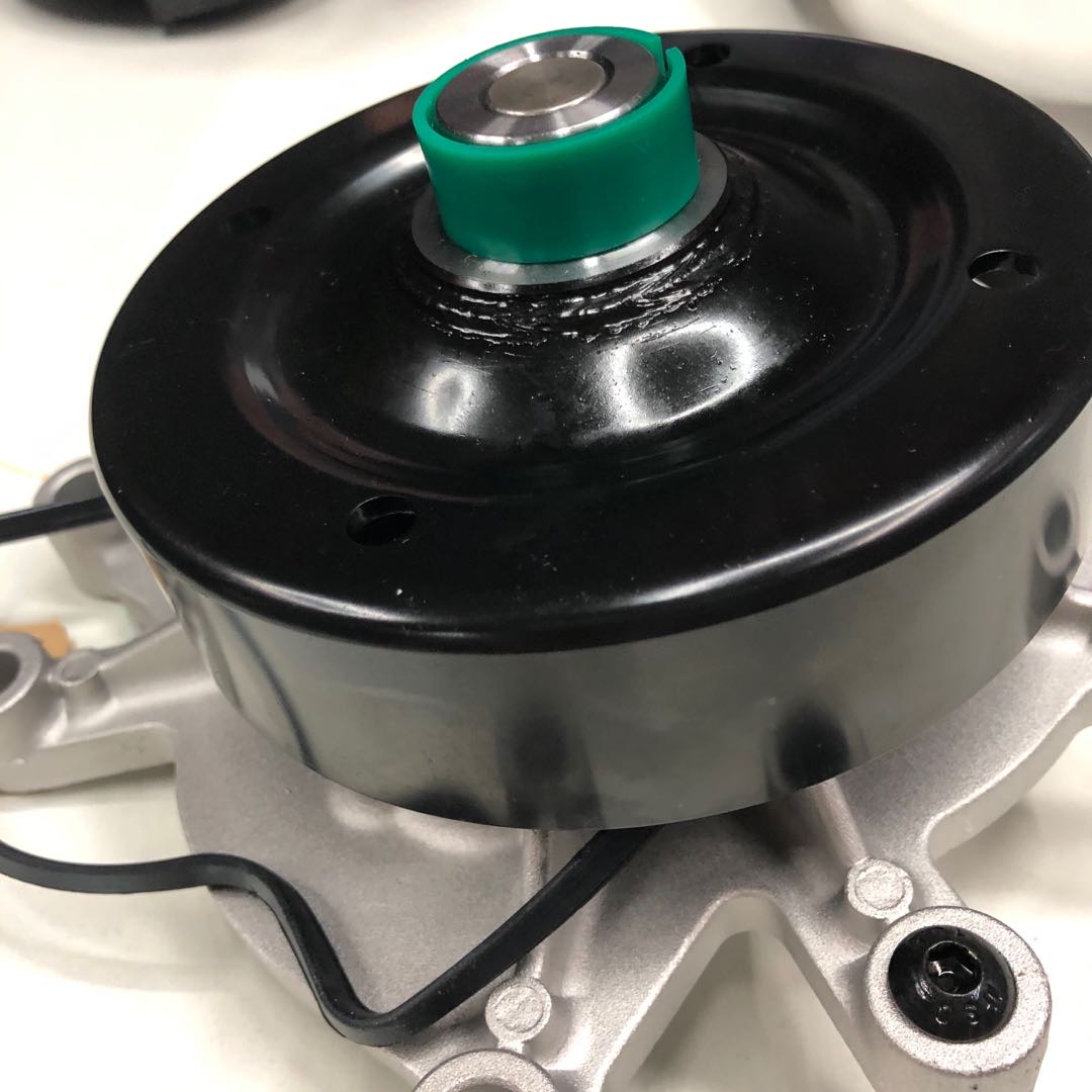 Automobile water pump 53020873AC auto parts need to be custom-made details Picture