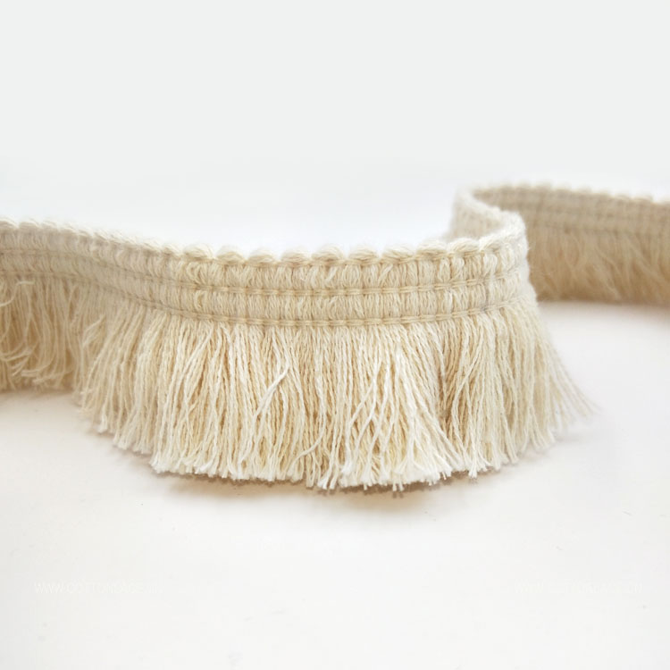Clothes, pillows, curtains, decorations, thickened cotton thread, tassels, lace details Picture
