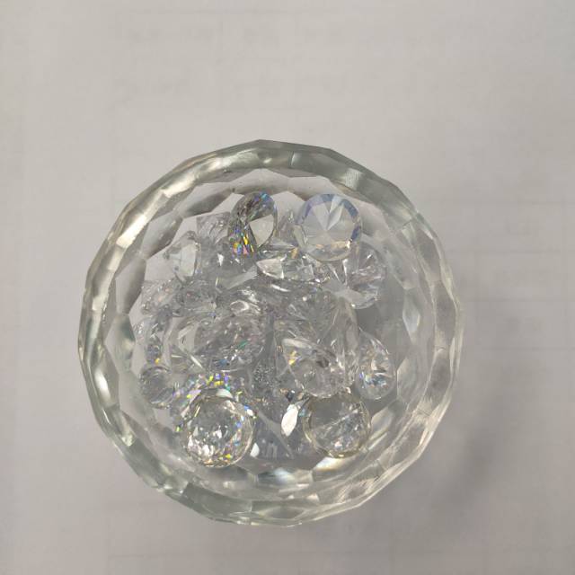 Zircon jewelry accessories with various patterns thumbnail