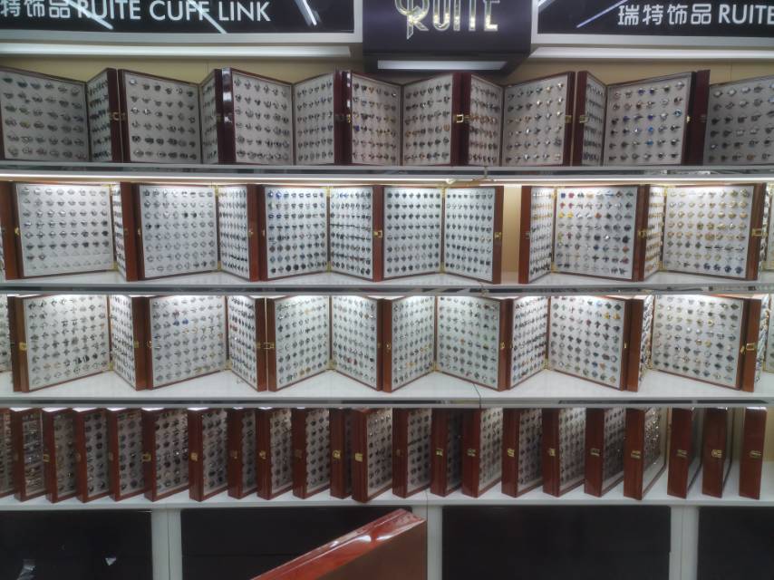 Rite Cufflinks and tie Clips Store describe pic - 2