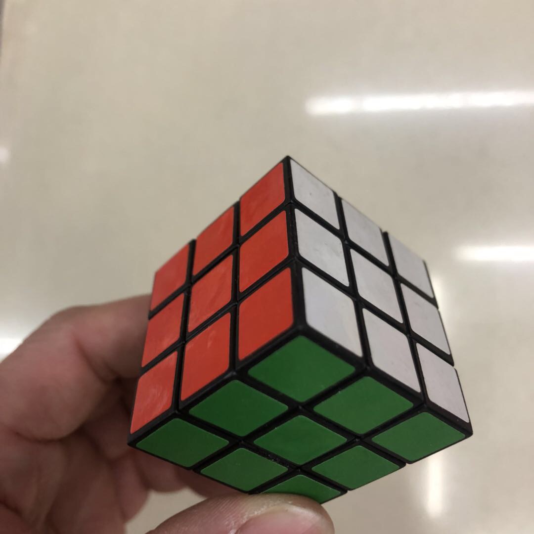 Spirit Finger Small Rubik's Cube Puzzle Toy Mini Small Pendant 3Cm Three Level Color Smooth Pocket Toy Fingertip Specification drawing