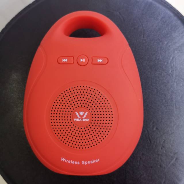 Red Oval Wireless Bluetooth Speaker Portable Bluetooth Speaker