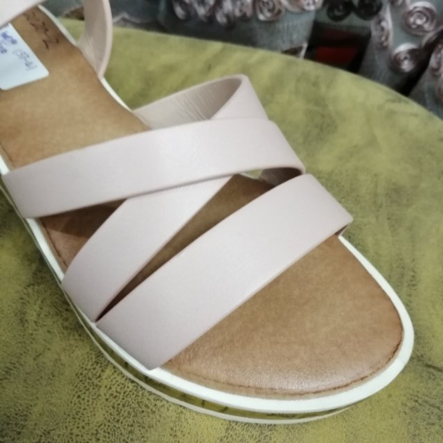 高跟鞋/时装鞋细节图