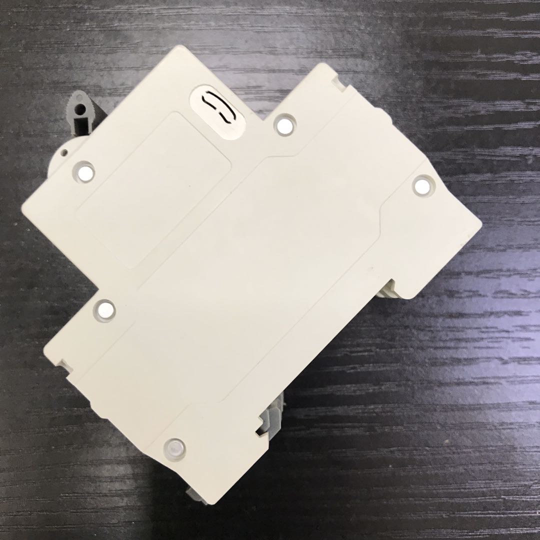 2020 Miniature white Circuit breaker Household small Air switch details Picture