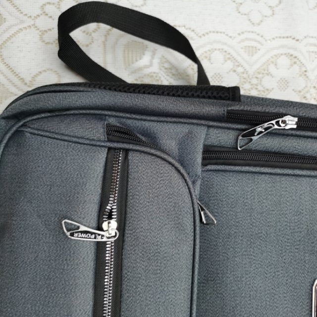 背包旅行包休闲包帆布包挎包运动包产品图