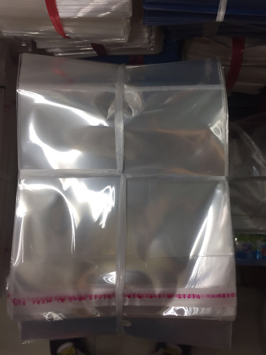 Direct sales of plastic packaging bags, self-sealing bags and frosted bags from the manufacturer. Customized according to samples
