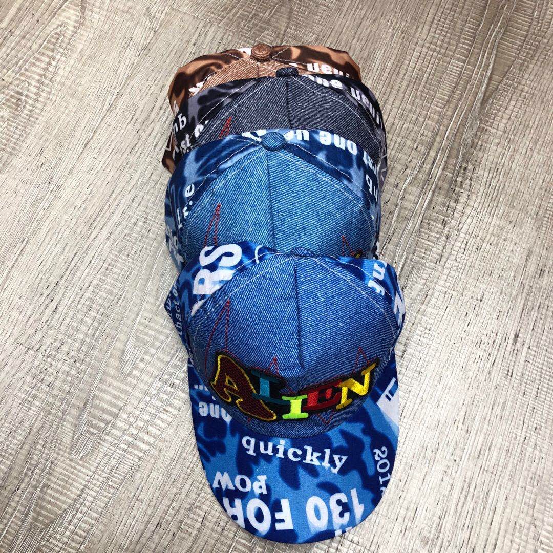 Summer Boys Bright Casual Children's Outdoor Travel Sports Hat Sunscreen Hat details Picture