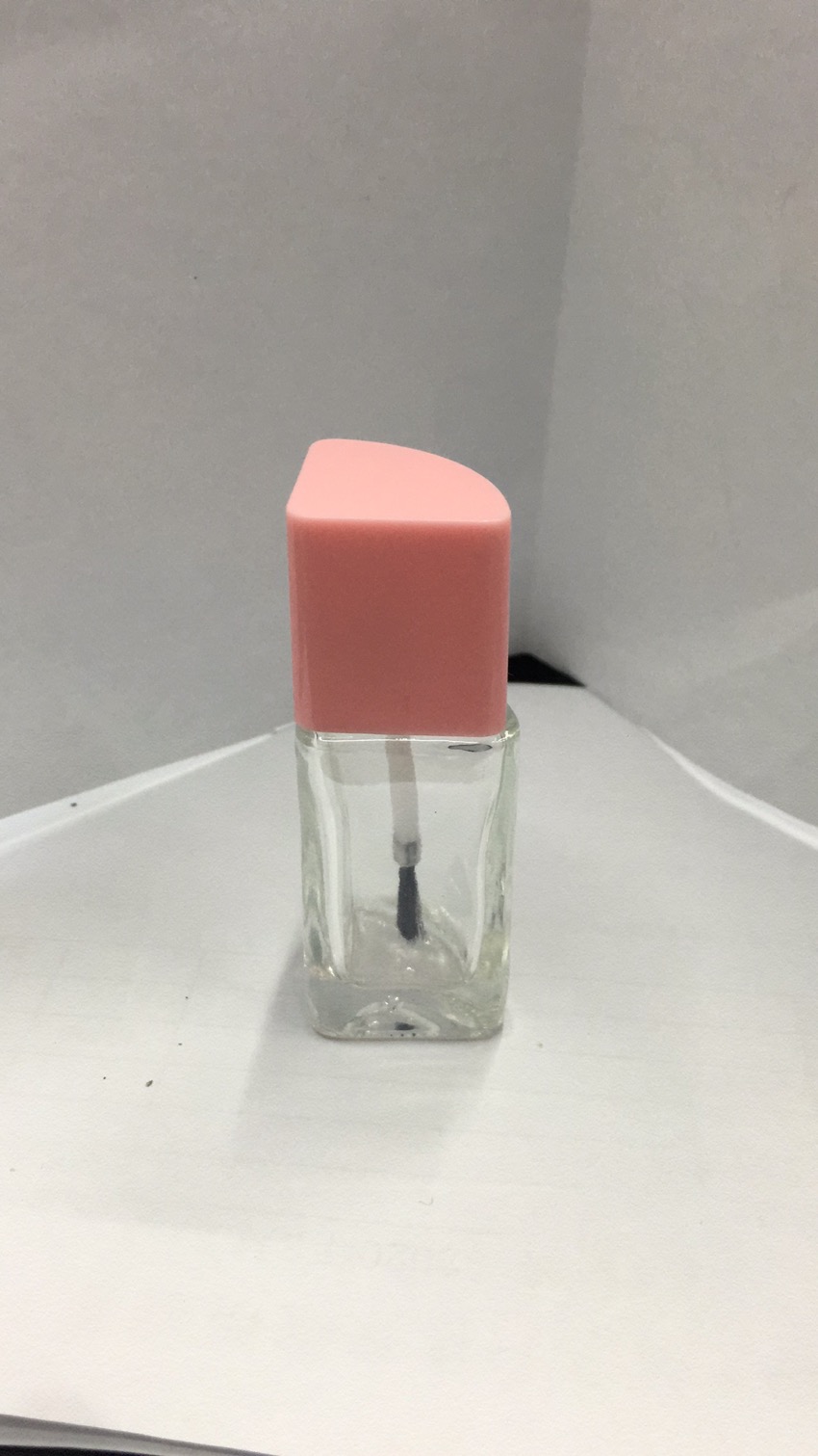 Nail polish bottle fan-shaped cap, nail polish bottle with brush, liquid blush, portioned glass bottle, custom transparent nail polish bottle, cosmetic bottle