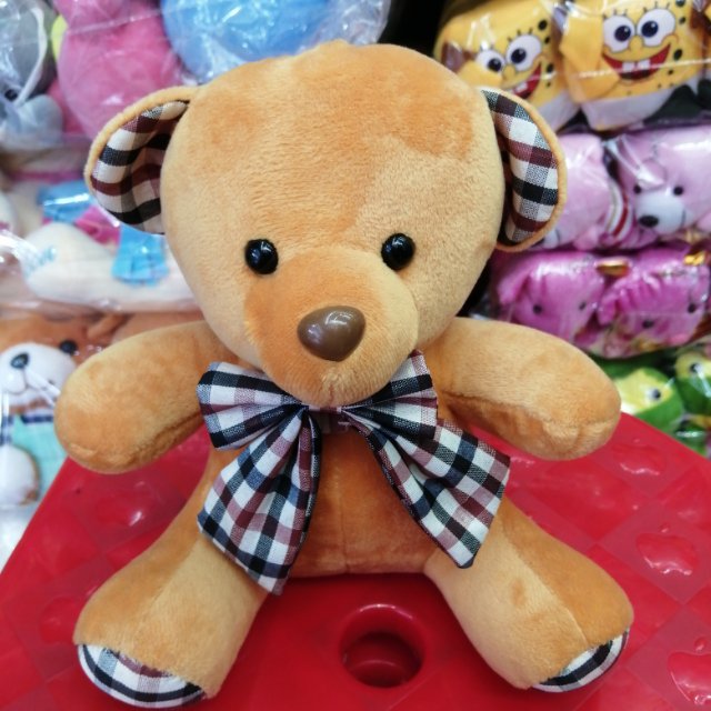 毛绒玩具格子领结熊