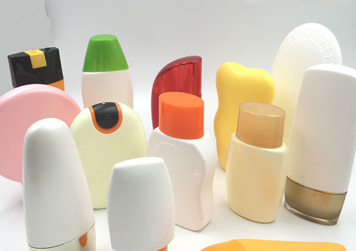 50G-80G Sunscreen Bottle Plastic Blow Molding Cosmetics Bottle Sunscreen Bottle Can Be Customized Logo details Picture