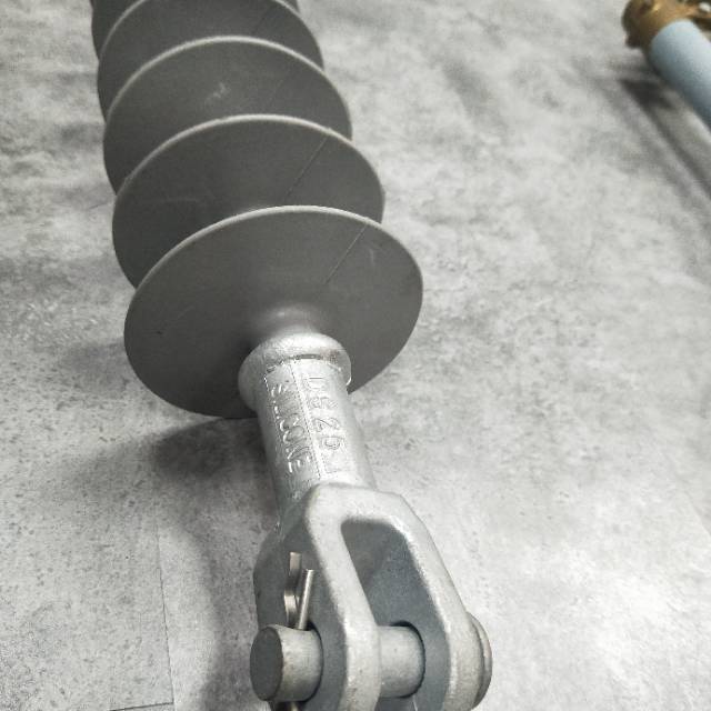 厂家直销硅胶绝缘子高品质电力金具继电器细节图