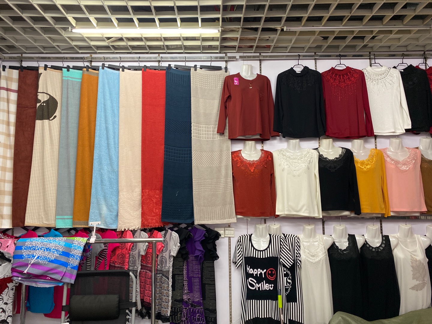 Weiwei Clothing describe pic - 2