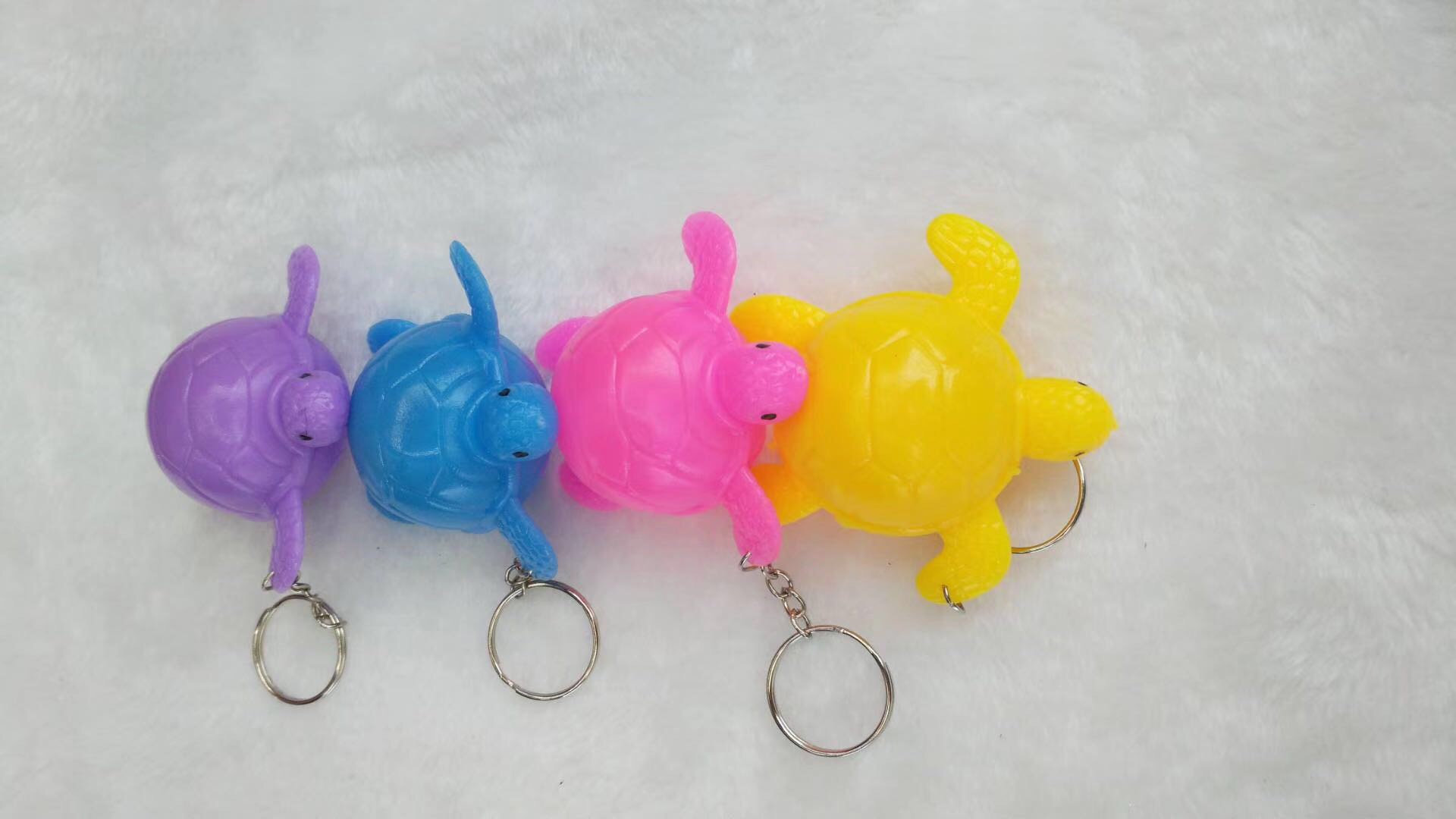 小乌龟男女钥匙扣解压钥匙小挂件图