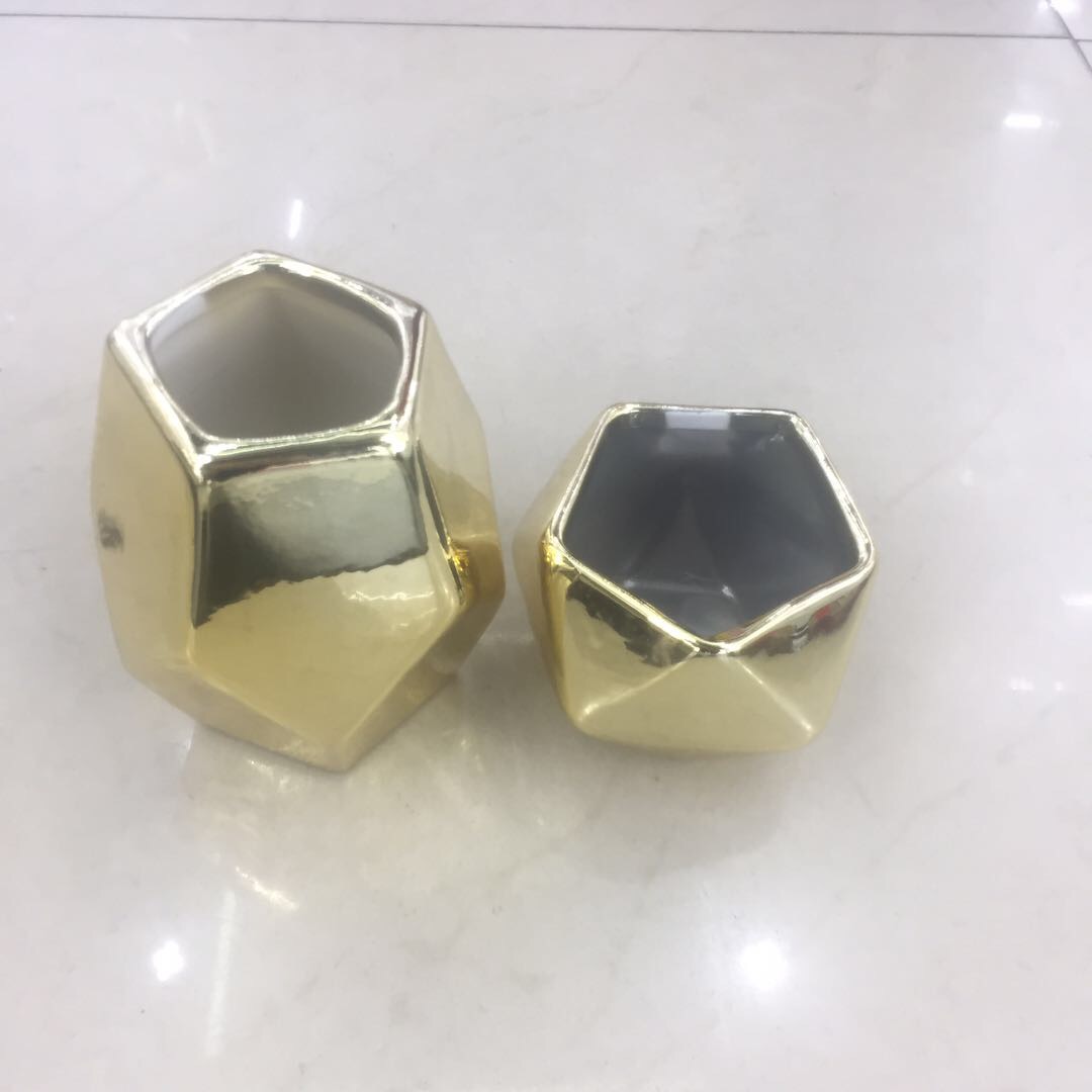 简约欧式现代创意轻奢陶瓷金色多边异形花盆花器干花插花桌面摆件