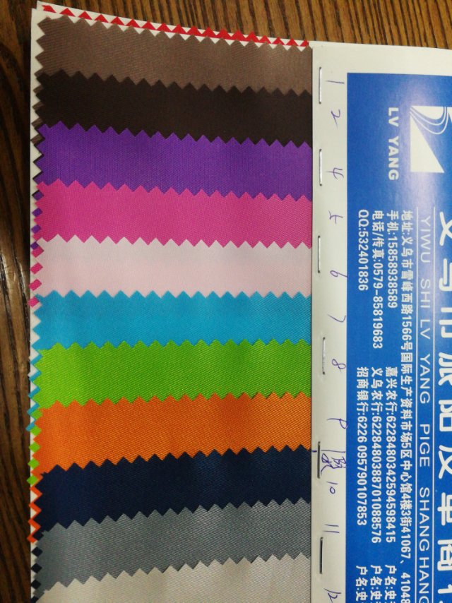 Factory direct sales of hot-selling new pvc twill fabric, large stock of high, medium and low grade luggage, sofa, shoe materials and fabrics details Picture