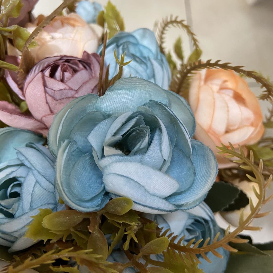 油画大茶花5头仿真花假花装饰花绿叶客厅家居软装摆件产品图