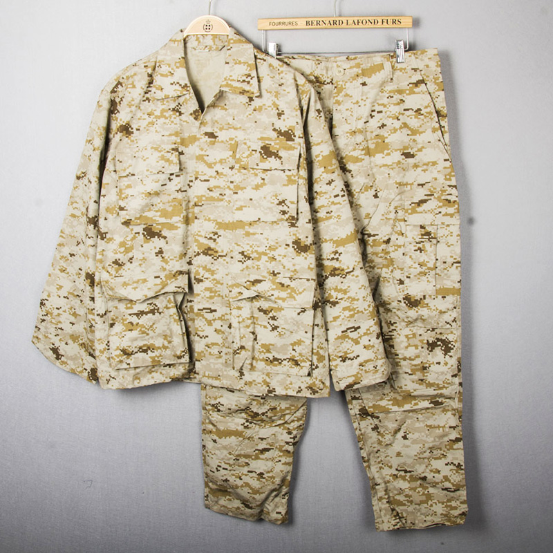 迷彩服套装男秋季透气特种装备野战户外套装迷彩工作服作训服