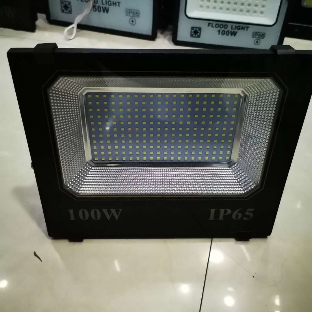 100W Solar Outdoor Viewing Light Super Bright Waterproof Billboard Spotlights Black Spotlights