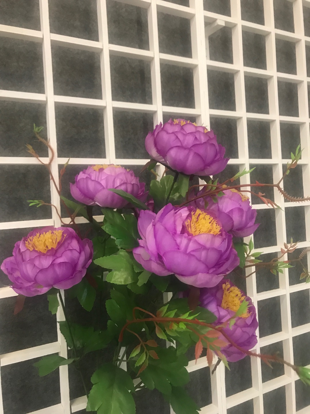The Beichang Artificial Silk Flower Factory donated seven round peonies of cloth details Picture