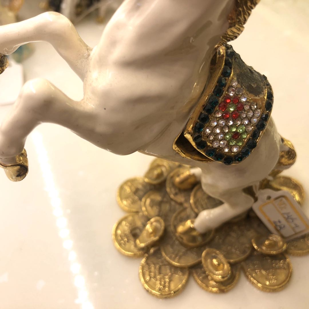 马合金首饰盒婚庆礼品摆件工艺品镶嵌水晶摆件细节图