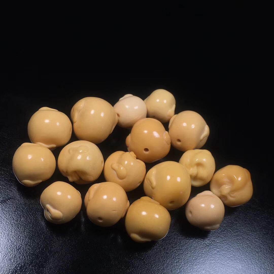 天然缅甸黄龙玉缅黄雕刻佛头DIY文玩配饰