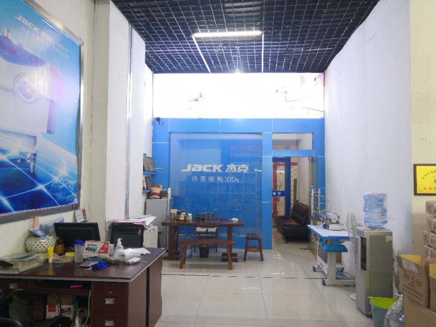 Yiwu Qicheng Intelligent Sewing Equipment Co., LTD describe pic - 1