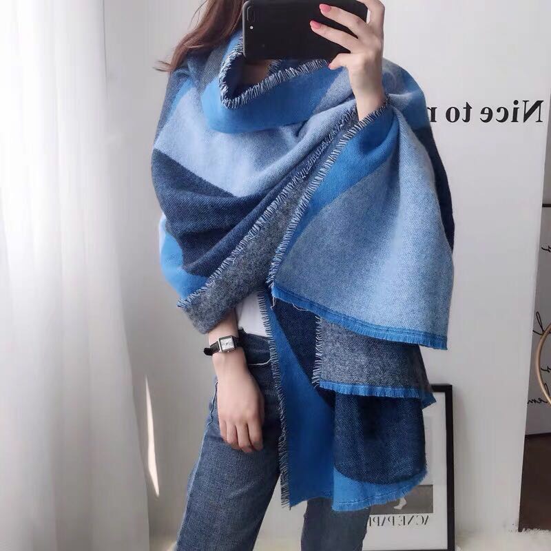 Net Red Wind Autumn And Winter Scarf Thickened Warm Neck European And American Travel Shawls