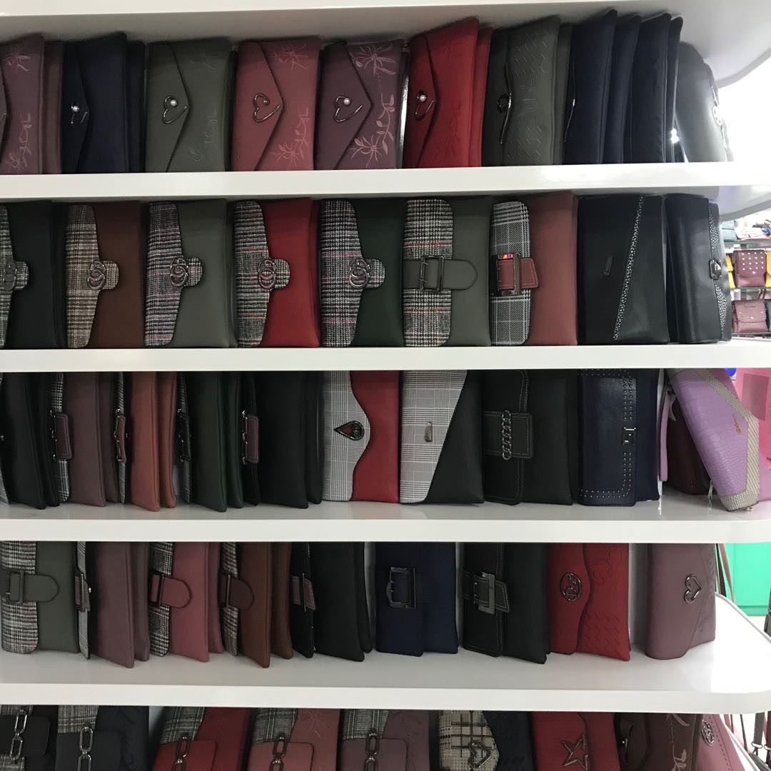 Chunyang Luggage Store describe pic - 2