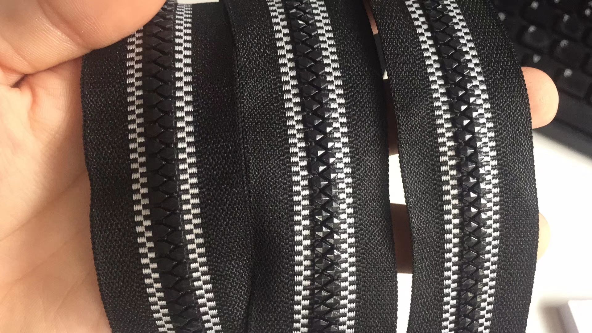 衣服拉链配件5号树脂塑料长拉锁羽绒服外套上衣拉链