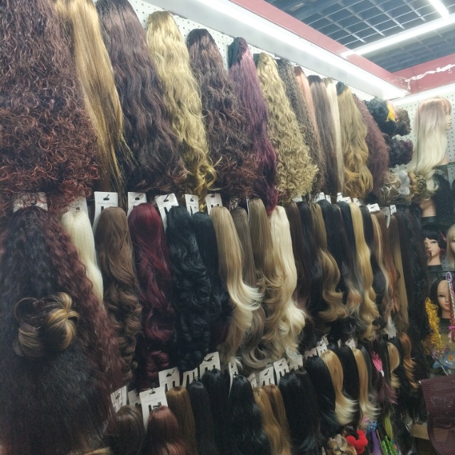 Yiwu Yuanfang Wig Factory describe pic - 2