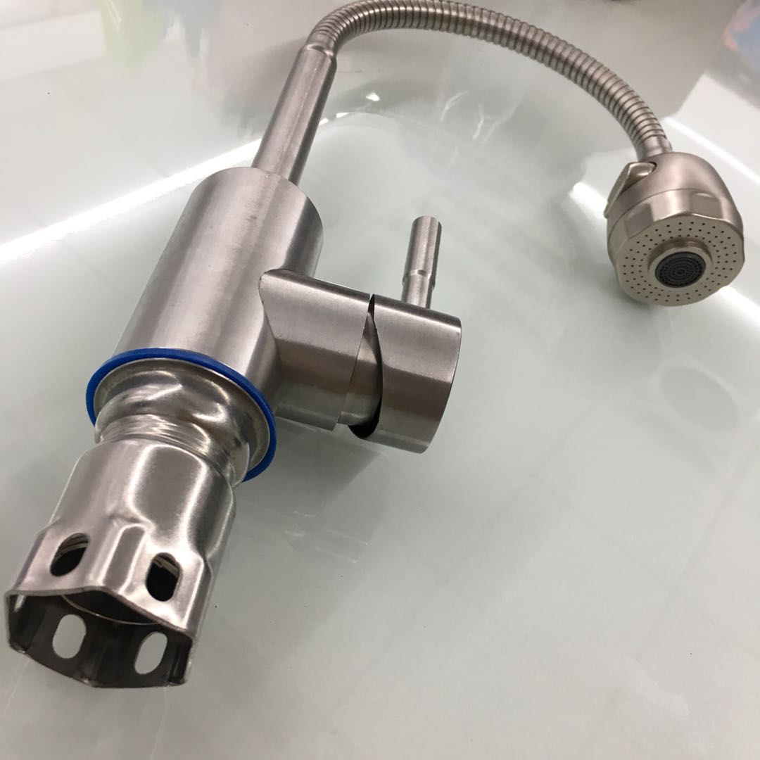 Streamlined design and metal finish