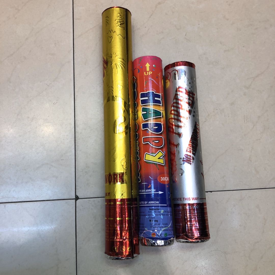 Wholesale of small firecrackers, flower tubes, wedding supplies, hand-held birthday fireworks, ribbons and spray-painted flowers for business openings, work starts and weddings