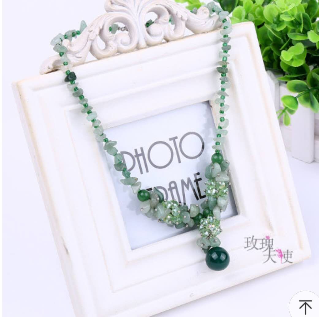 Chinese ethnic style irregular bracelet, artistic and fresh, crystal garnet crushed stone women's jewelry Specification image