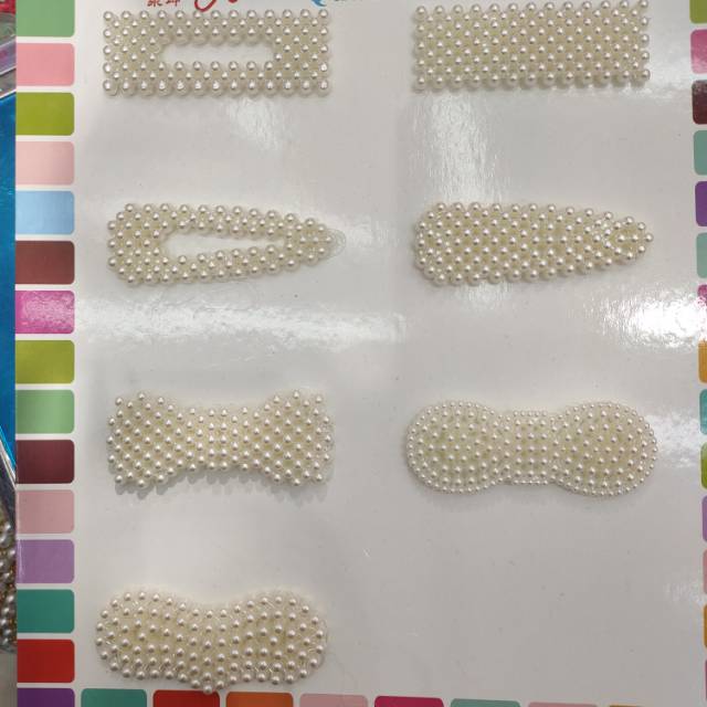 White pearl hair clip accessory