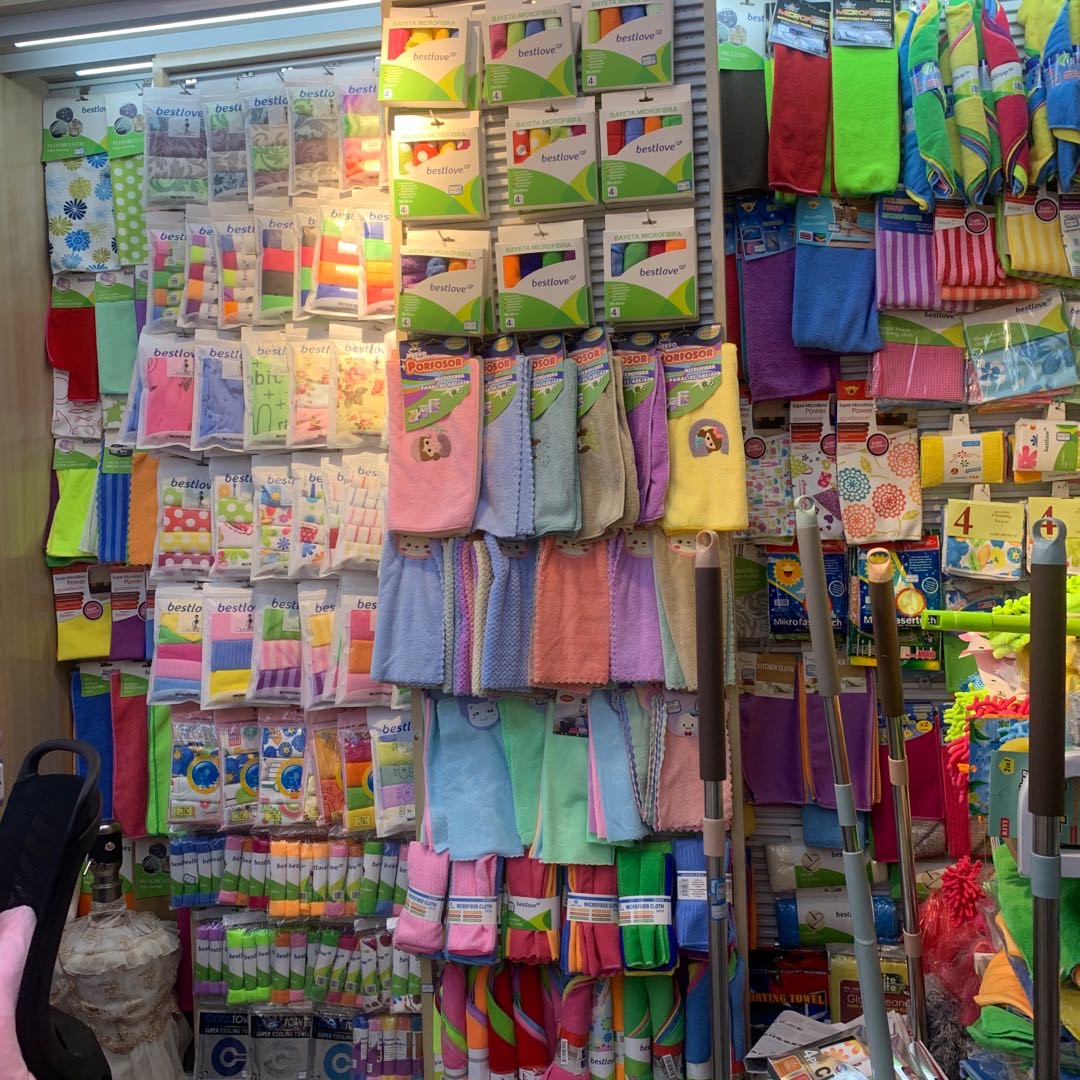 Yiwu Hanxi Bath Curtain, Cloth and Floor Mat Factory Store describe pic - 1