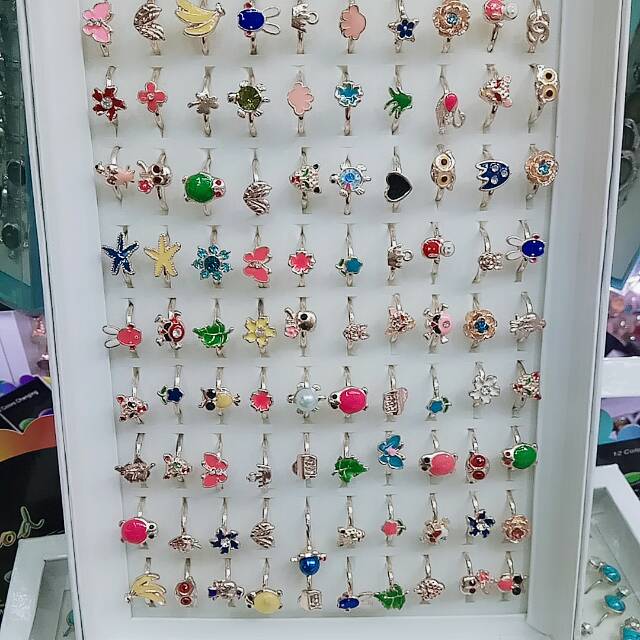 Drip ring Ring bracelet with pop accessories
