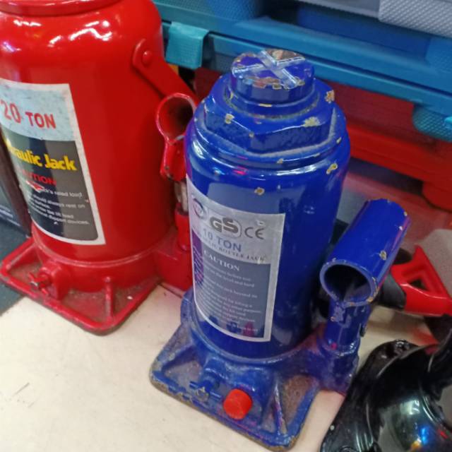 爆款蓝色千斤顶 承受载重强产品图