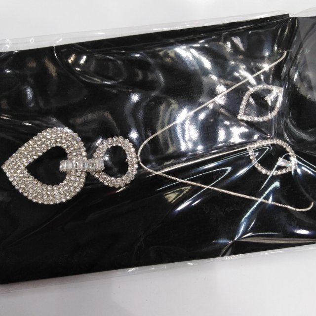 Claw chain, loop, ring, necklace, earrings, heart-shaped necklace Specification image
