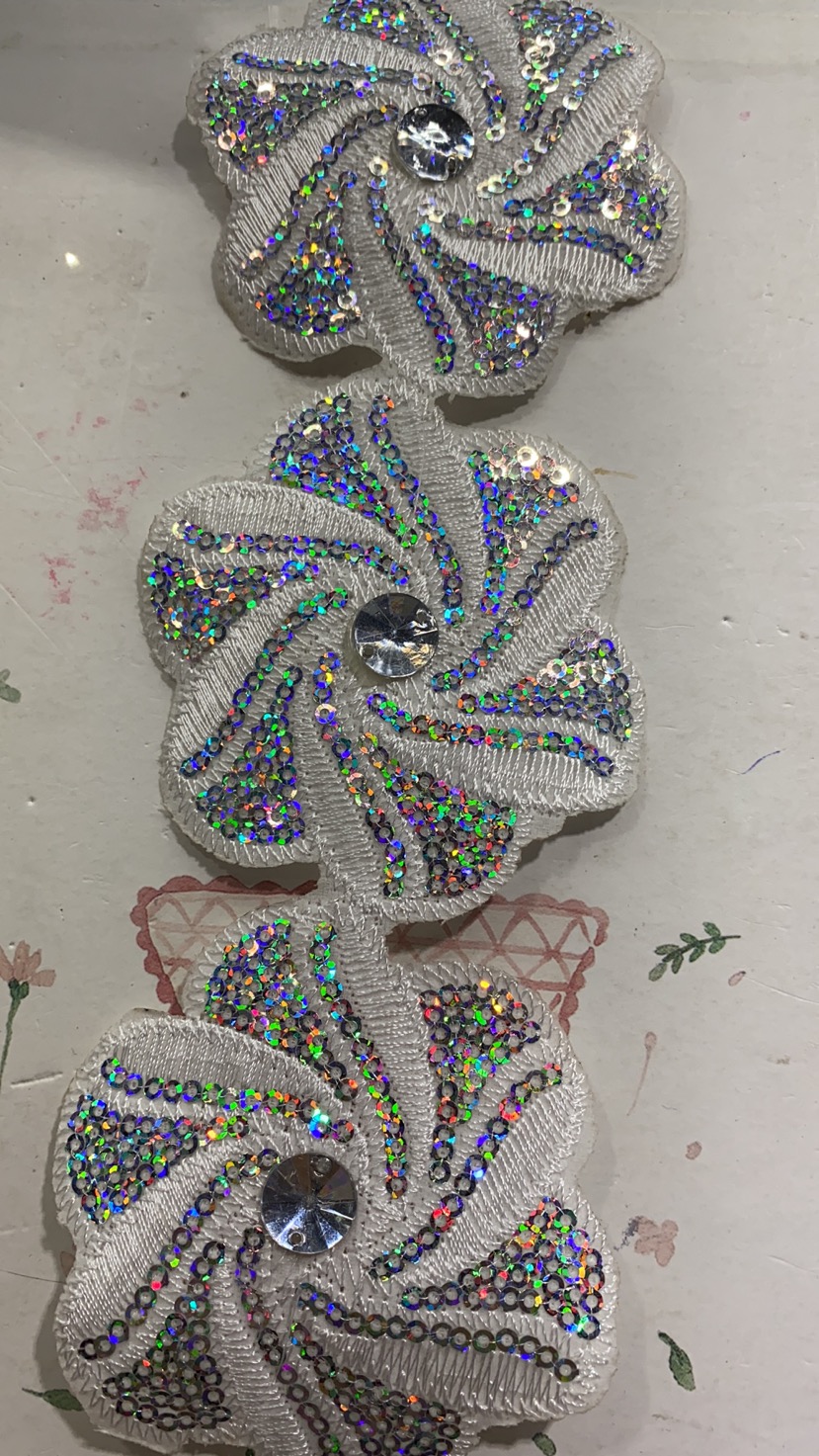Golden Sha Lace Embroidery Lace Garment Paving With Glue Specification drawing