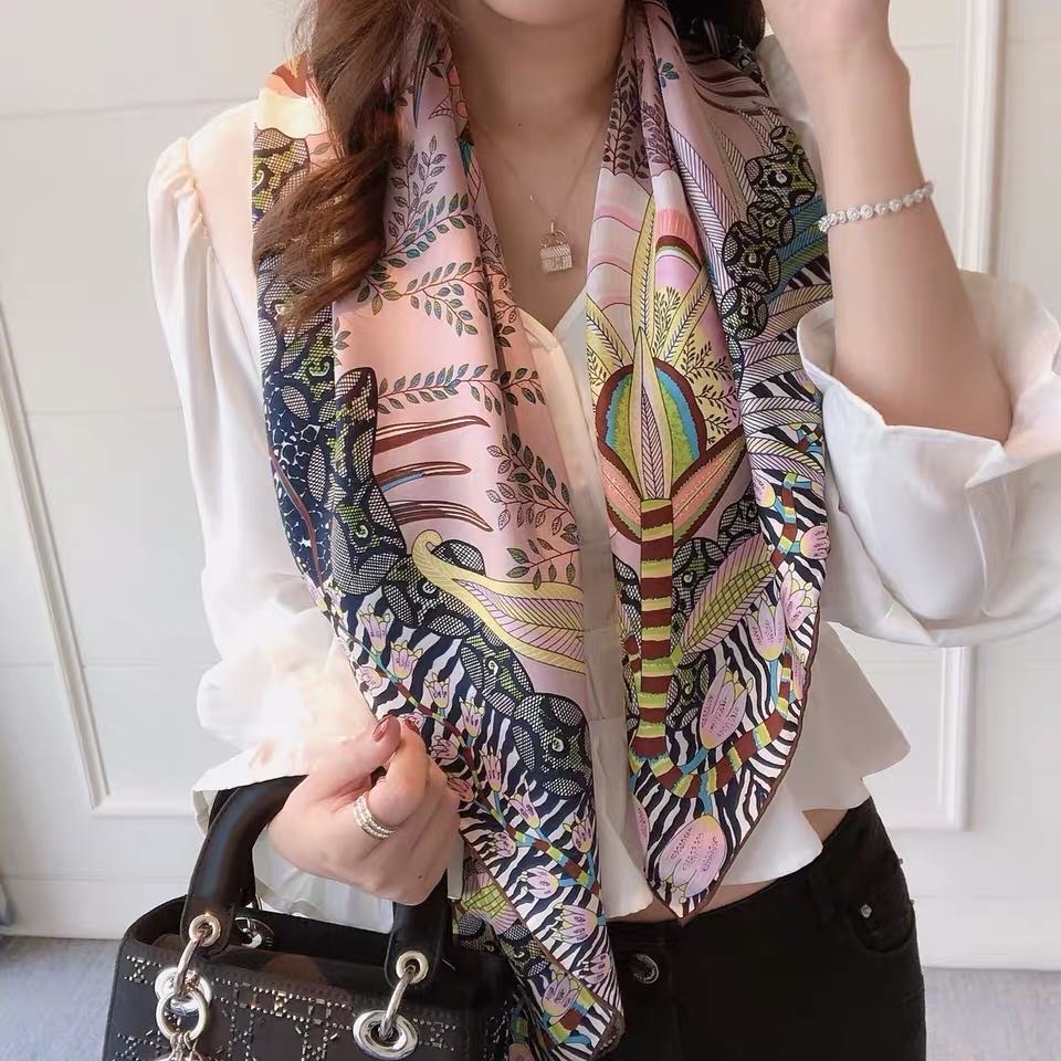 Pink Square Scarf Floral Print Scarf Scarf Shawl Specification drawing