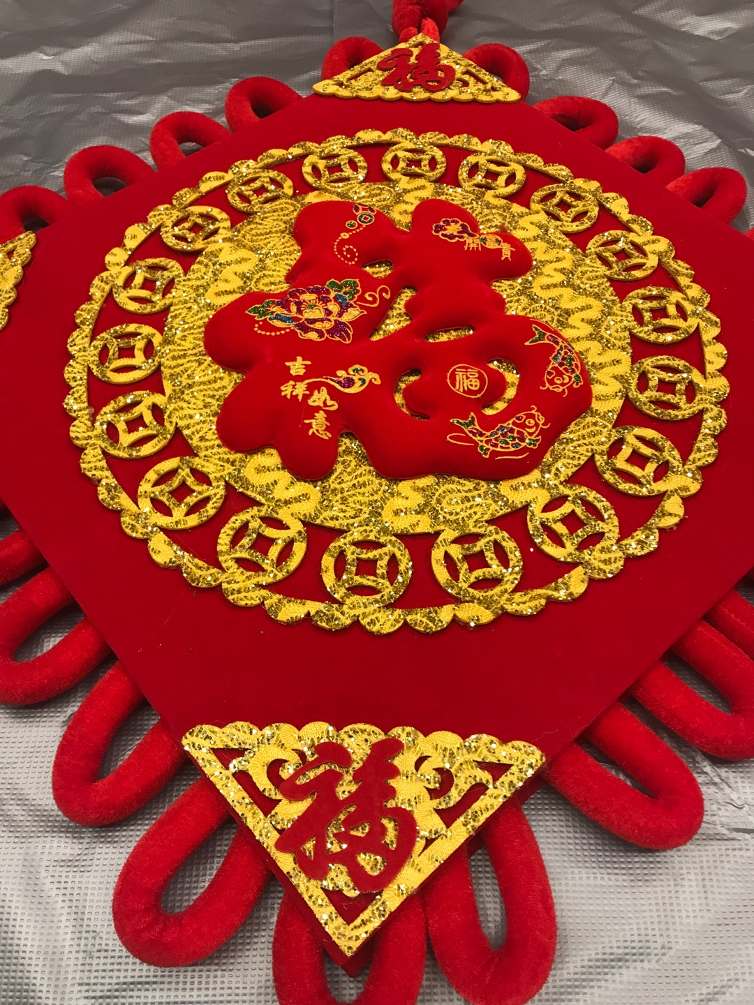 Three-dimensional Fu hollowed-out velvet Chinese knot, Yiwu quality goods, festive wedding and festival supplies factory direct sales, sample customization, moving into a new home details Picture
