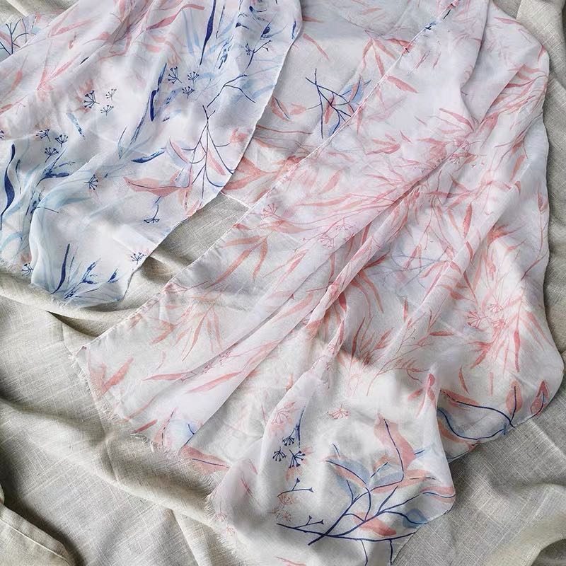 Small Fresh Style Simple And Generous Fashion Scarf Scarf Long Shawl details Picture