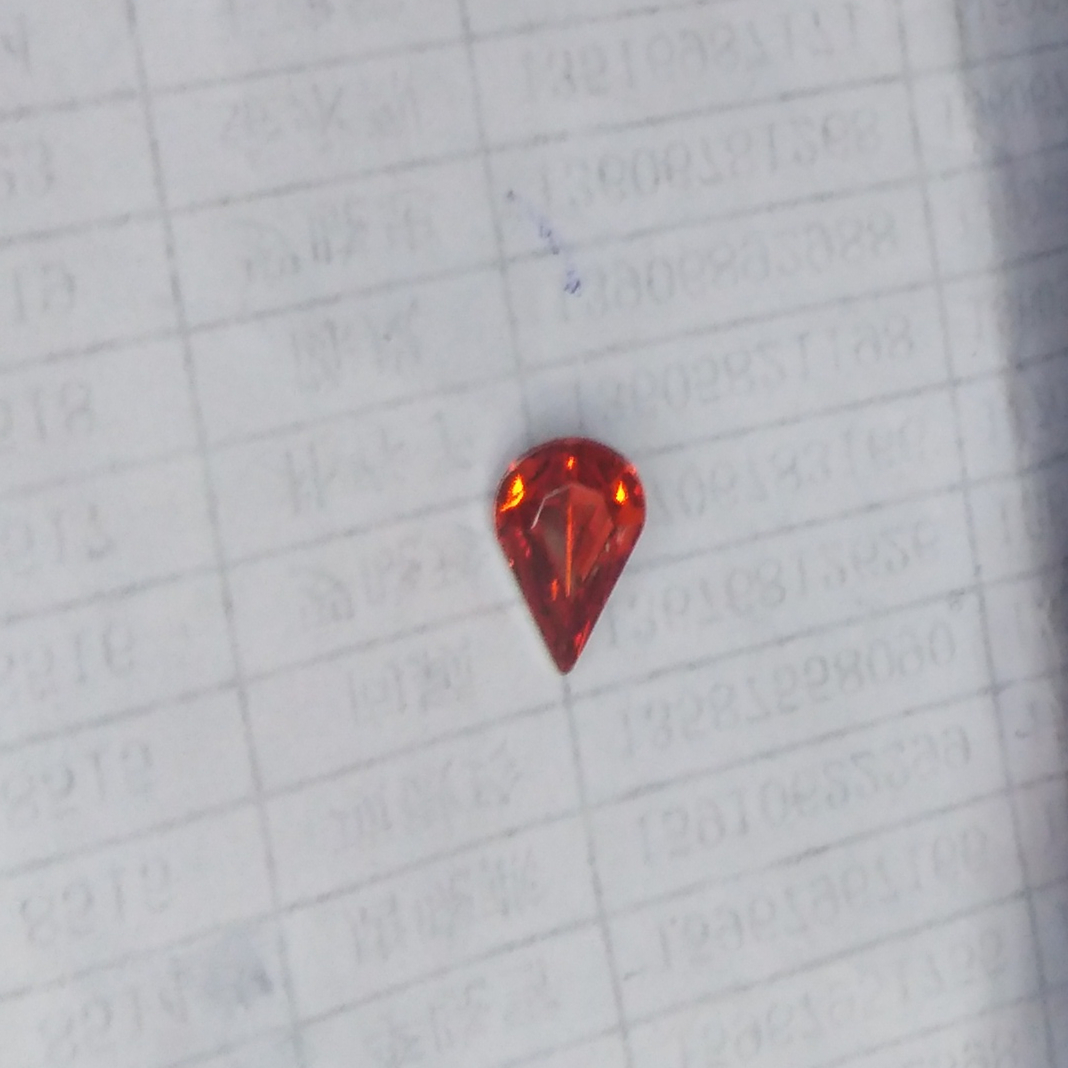 Pointed-tipped water drop red acrylic diamond pendant accessory, acrylic diamond crystal headwear accessory