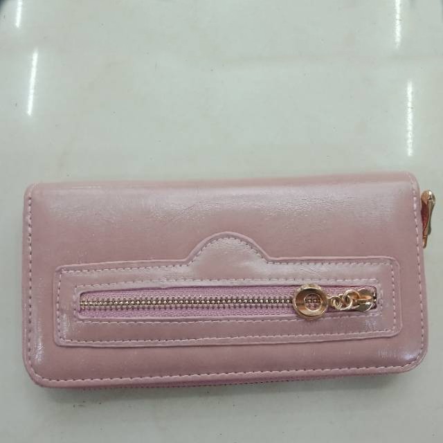 粉红色长方形钱包女生细节图