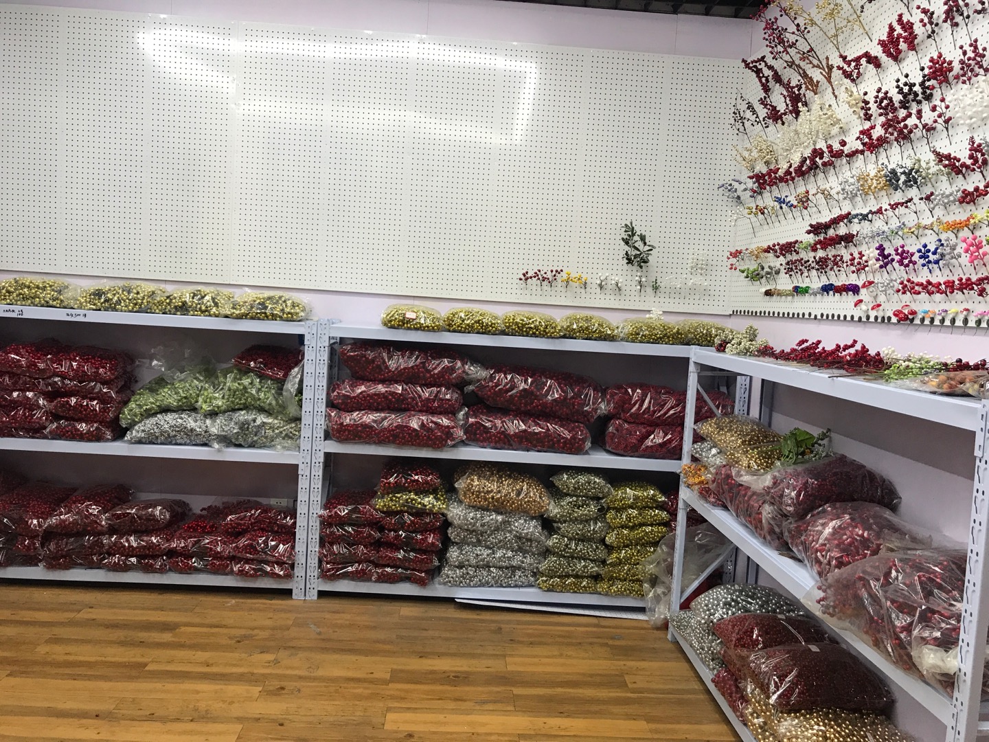 Guilin Christmas accessories describe pic - 1