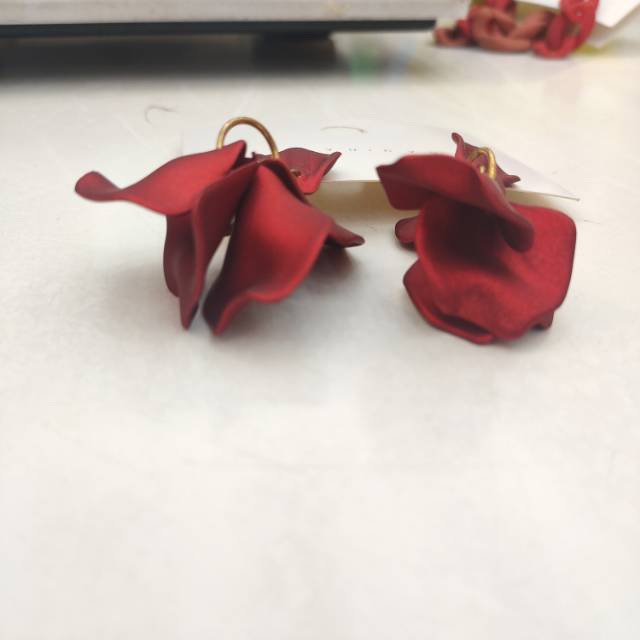 Acrylic Petal Earrings Accessories details Picture