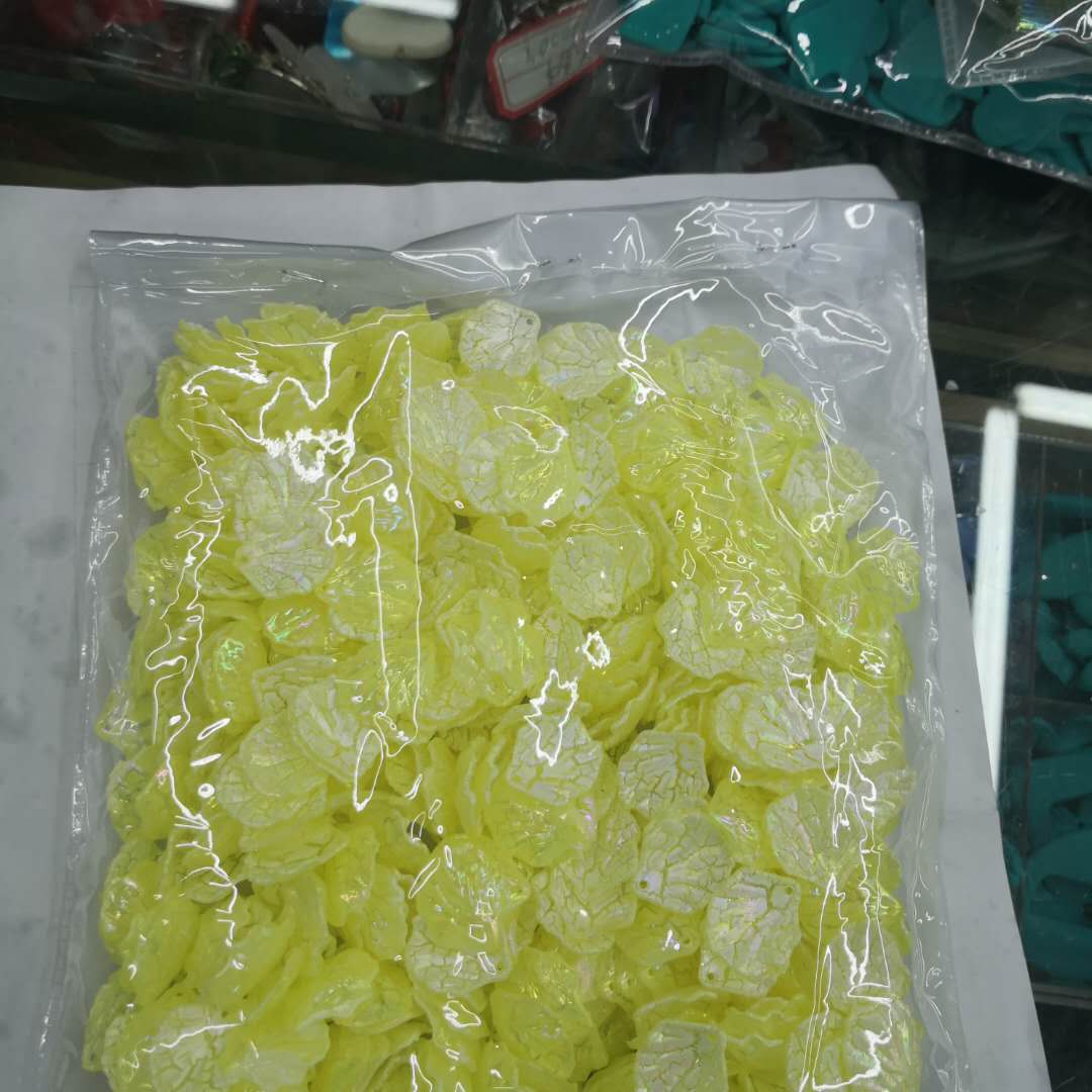Yellow Leaf Pattern Sheet Key Pendant Leaf Pattern Patch Diy Handmade Jewelry Earrings Acrylic Jewelry Accessories, E2515433 details Picture