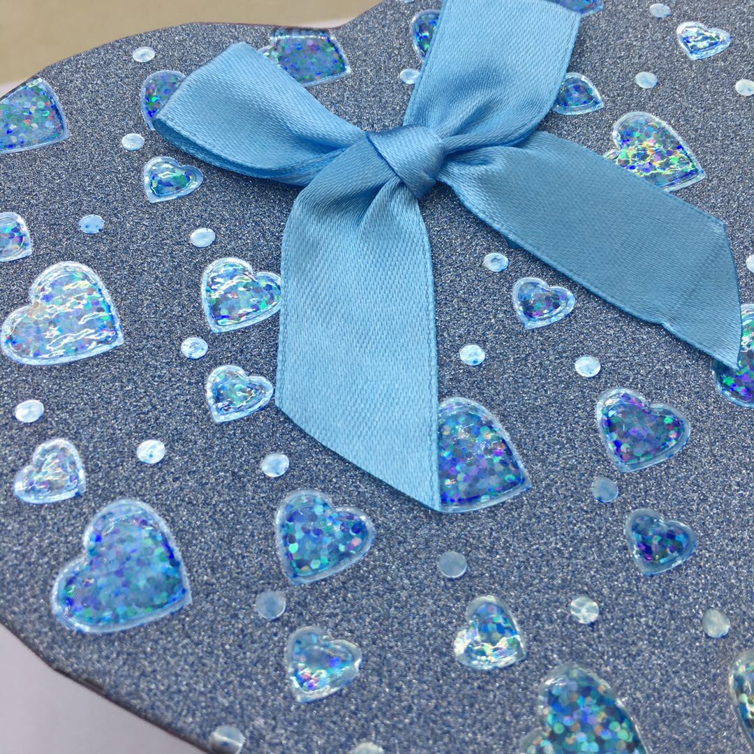 High-End Exquisite Blue Heart Glitter Gift Box Romantic Chinese Valentine's Day Gift Box details Picture