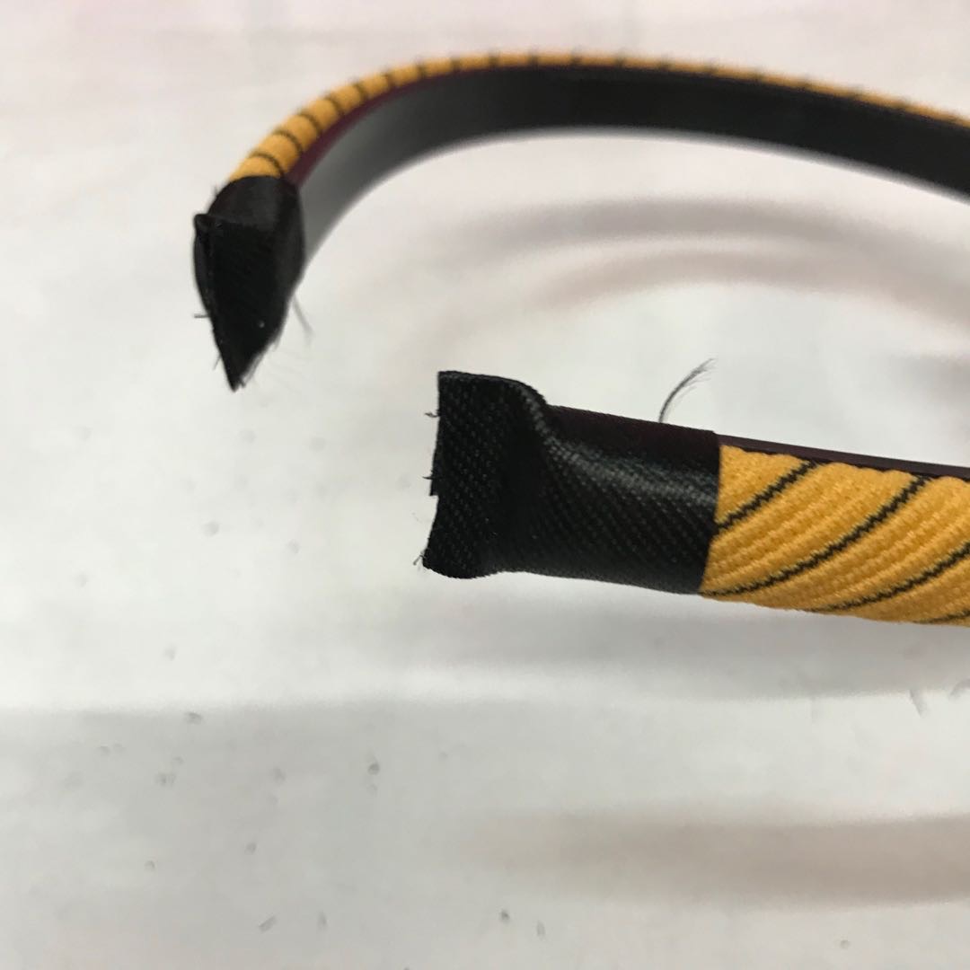 Simple solid-color hair bands, sweet fabric headbands, Korean-style versatile hair accessories for going out, cute hair clips Specification image