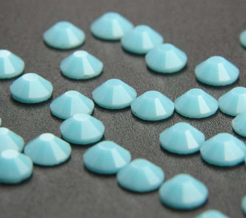 Flat Bottom Diamond Light Blue Boutique Auger